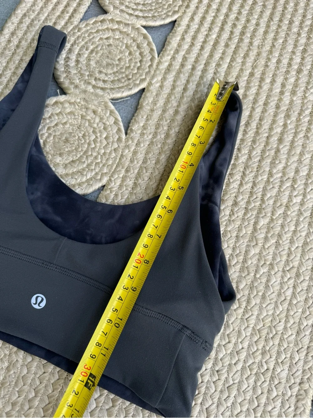 lululemon athletica Black Tie-Dye Scoop Sports Bra size 6